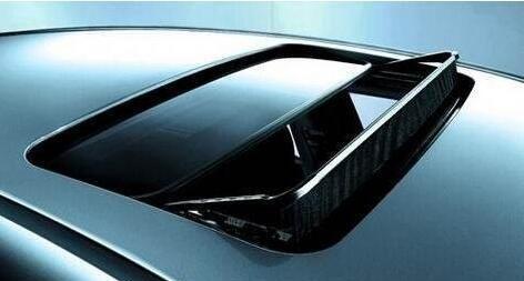 汽车天窗很好但别忘了保养它，这些保养技巧学一学！