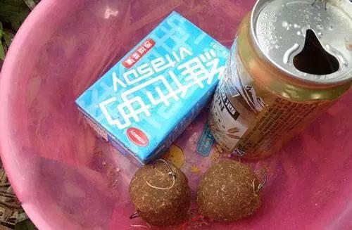 1罐啤酒能诱来一桶鲫鱼,你知道怎么用吗?