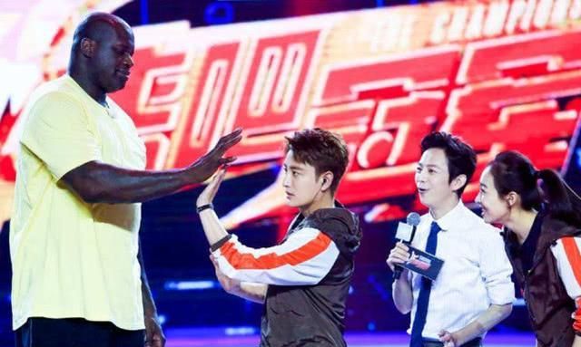 CBA中文网——中国男子篮球职业联赛赛程比分+球队数据+盘口分析滇超联赛启幕：云南白药携手守护足球热情打造健康运动新标杆