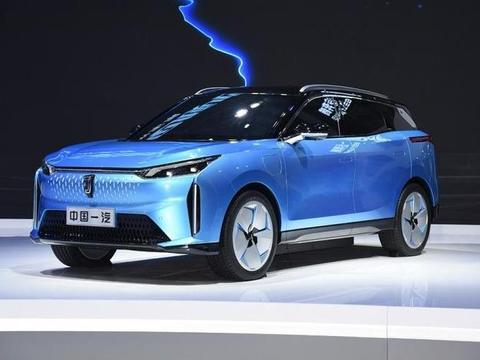 NEDC续航450km，奔腾E01纯电动SUV将于4月上市