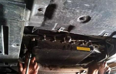 汽车发动机要怎么保养好？老司机：做对这些就够了