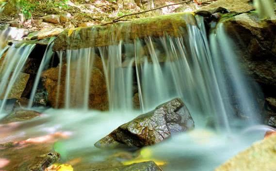 水可以被压缩吗？假如强行压缩水会有什么后果