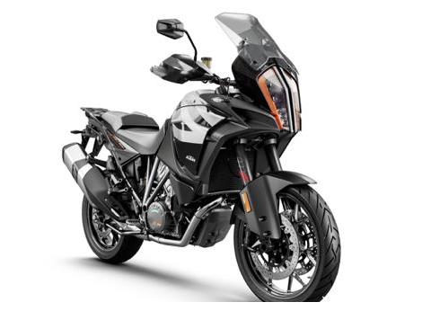 KTM 1290 Super Adventure将成为首辆搭载ACC的摩托车