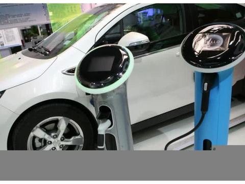 当年第一批绿牌车主，现在怎么样了？车主哭诉：养不起也卖不掉