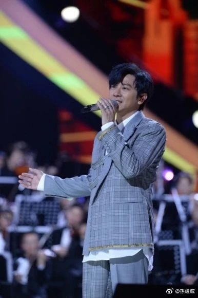 人气花被大佬圈养?刘昊然与影后联手?彭昱畅与助理斗?