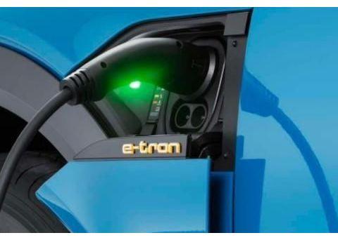 新能源车随用随充和用电耗光，哪个充电方式更毁车？说出来别不信