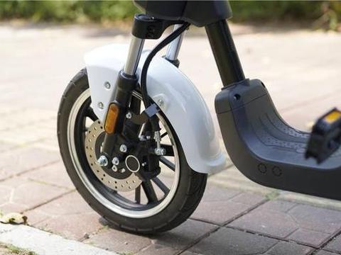 小米生态链70迈搅局电动车市场