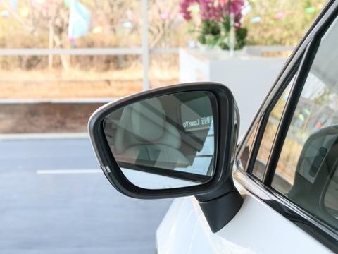 汽车快速保养的工艺流程