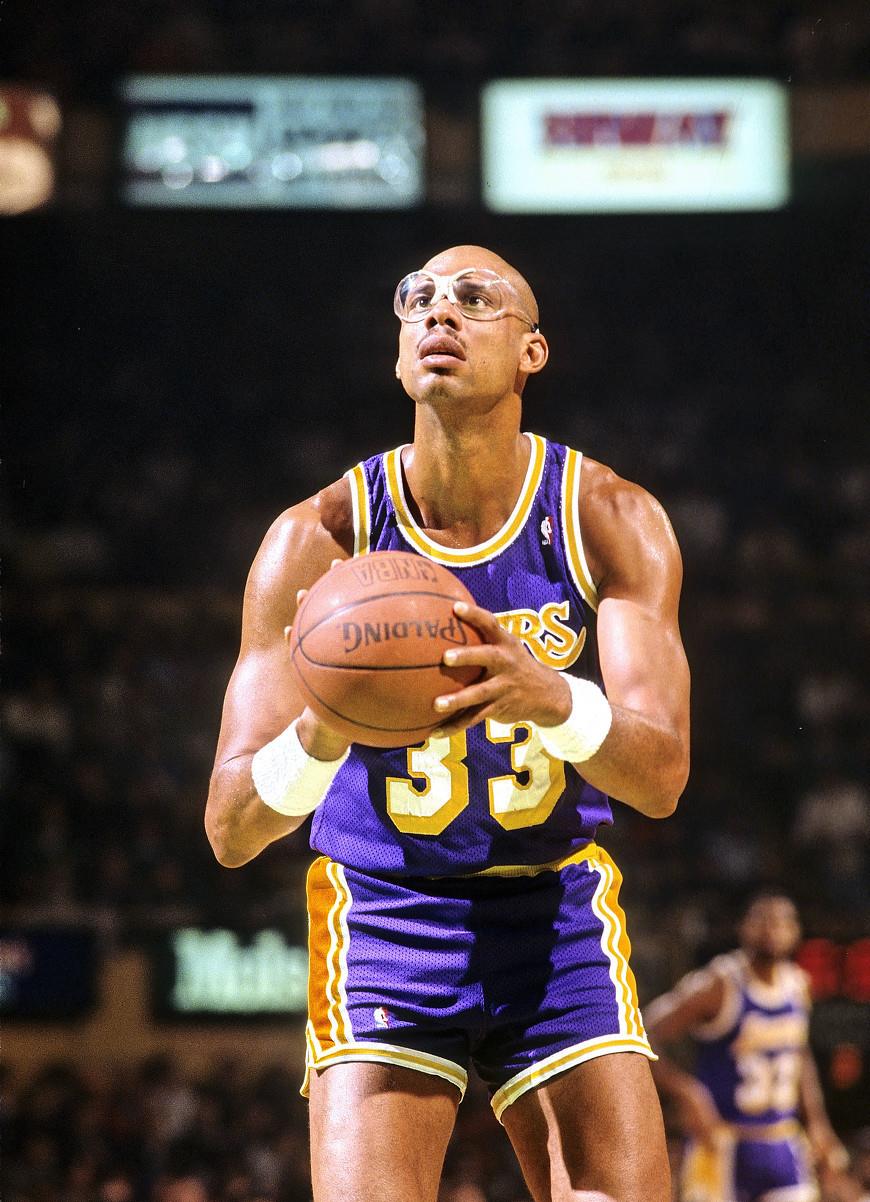 nba历史第二人究竟是贾巴尔还是詹姆斯?其实他俩都不是