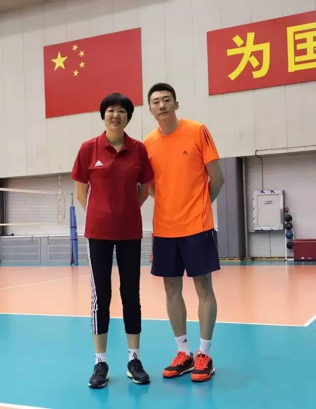 被誉为中国女排的男英雄袁志儿子把我叫叔叔