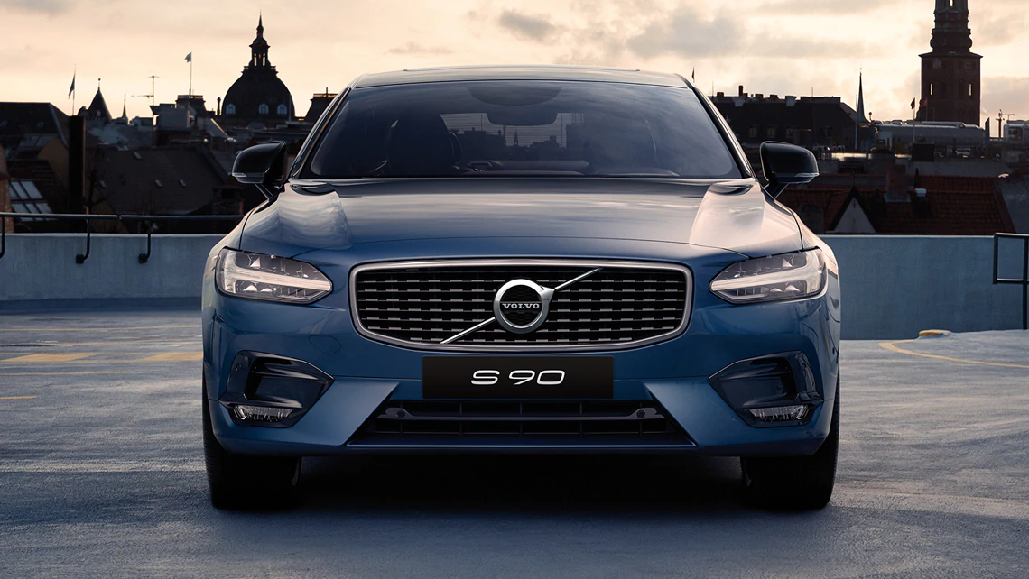 子弹说车丨结婚买车空间要大!4款中大型轿车你选谁?