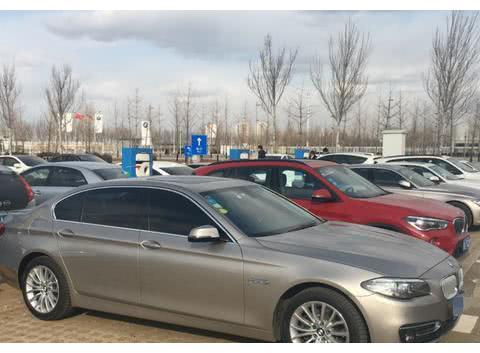 家里的第一辆车是SUV，第二辆车该买轿车、MPV，还是SUV？