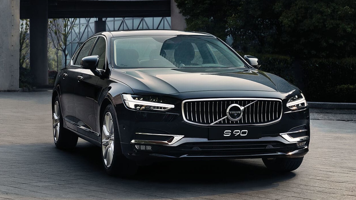 子弹说车丨结婚买车空间要大!4款中大型轿车你选谁?