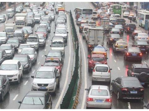 电动车“替代品”横空出世，不限行还环保，老百姓都笑了