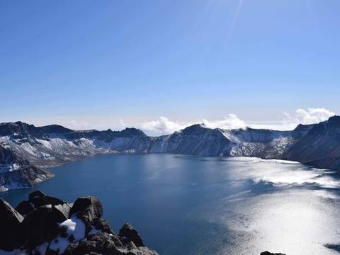 中国十个最深的湖泊|湖泊|蓄水量|水深_新浪新闻