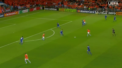 小组赛狂虐意法,淘汰赛遭遇神奇沙皇,08欧洲杯的荷兰太可惜