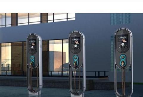 充电桩这么多，电动车车主们为啥还是“叫苦不迭”？