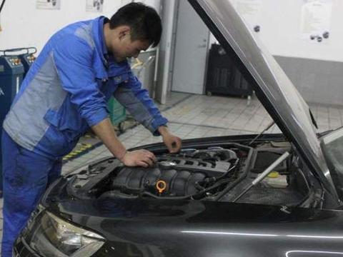 老司机：修完车带走这几个零件，最后一个，坏的都值1000多