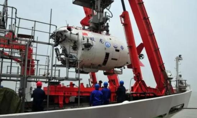中国载人潜水器获得突破,全面超越蛟龙号,工业实力迈上新台阶!