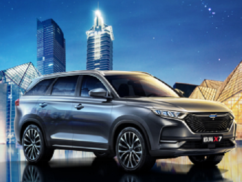 长安欧尚X7新车型上市，新增三大黑科技