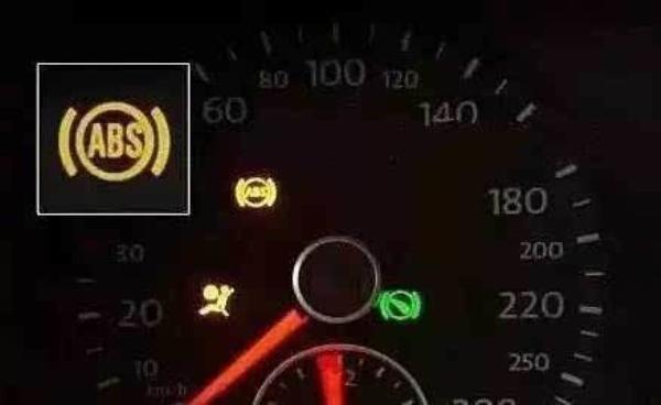 车上七种故障灯大揭秘,车主必备