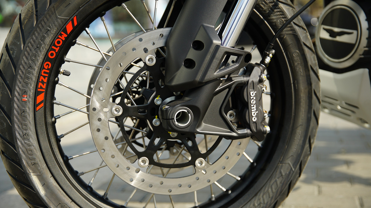 月薪3500和月薪35000的摩旅神车有啥不一样?