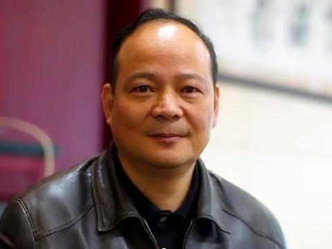 中国电池大王：从小技术做到1500亿，超过比亚迪、松下成全球第一