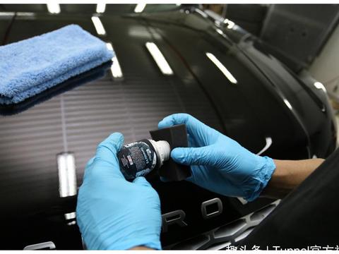 开了5年车才知道：车内灰尘多别用毛巾擦，过来人教你几招