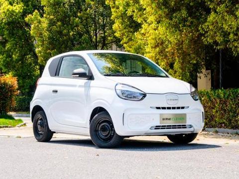 补贴后售价5.9999万元 个人代步首选上汽科莱威CLEVER