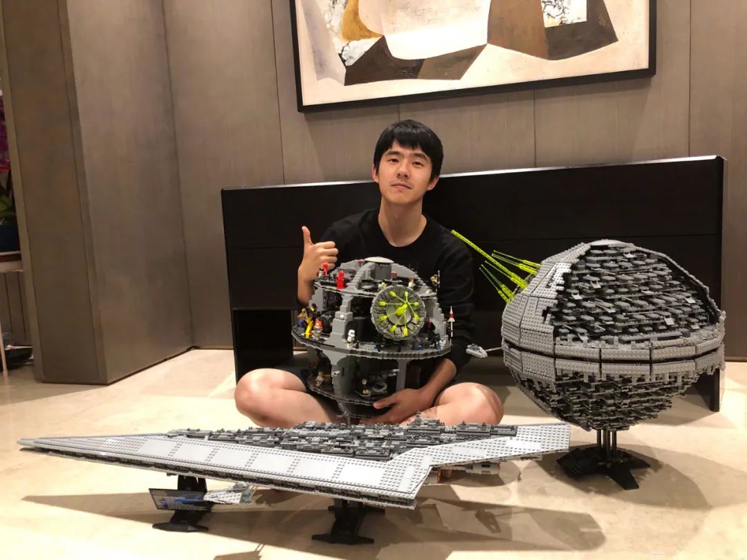 特殊时期,终于看见爱豆“宅家”的真实私服了