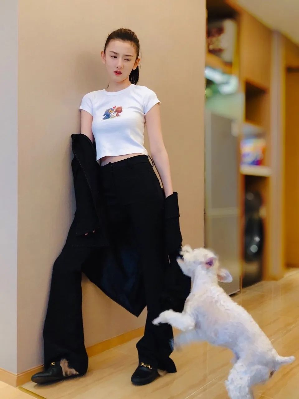 特殊时期,终于看见爱豆“宅家”的真实私服了