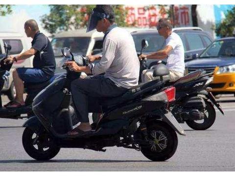 电动车“替代品”亮相，不耗电还不限行，网友：啥时候普及？