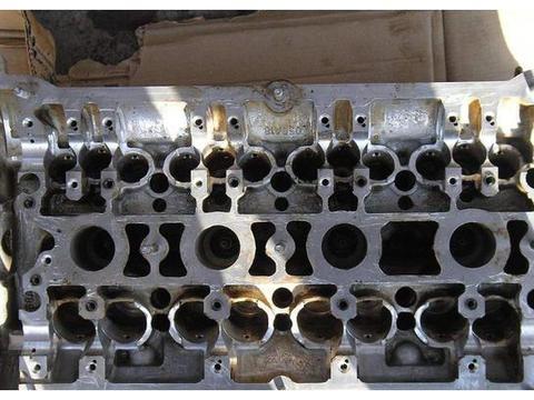 “拉高速”可以除积碳？老司机：教你两个土方法，积碳全跑光