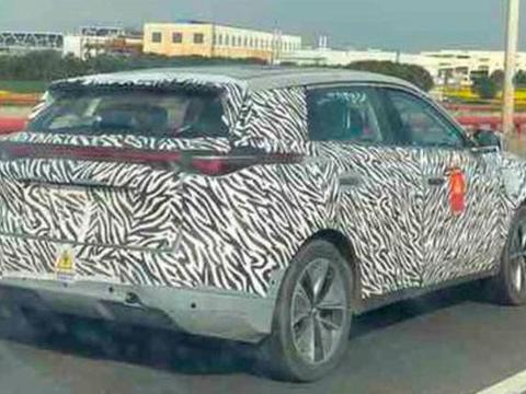 比亚迪宋Pro运动版谍照首次曝光 面向年轻市场