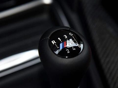 合资、国产、进口车型中，那些品牌的手动挡比较好开？