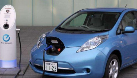 说起“买纯电车”，为什么我们还是有点犹豫？