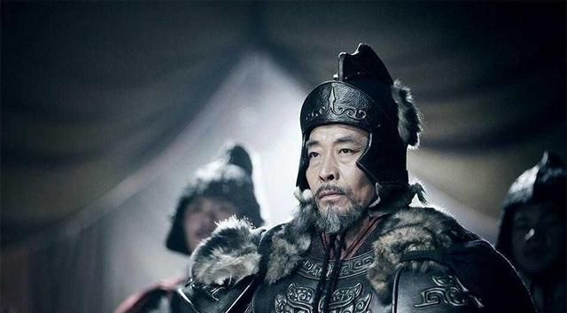 王翦灭楚找秦始皇要兵要地又要房,为什么却能功成身退富泽三代