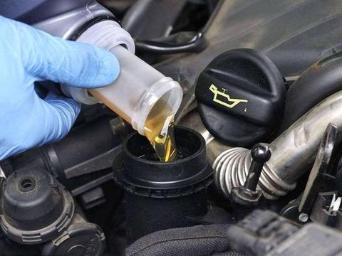 老司机：想要汽车寿命长，这四个地方不要忘了更换！