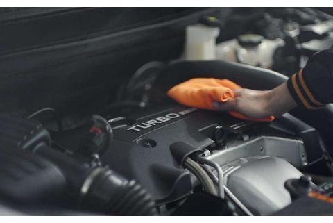 汽车保养时还悠哉坐休息室喝茶？老司机看见就撇嘴：等着后悔吧！