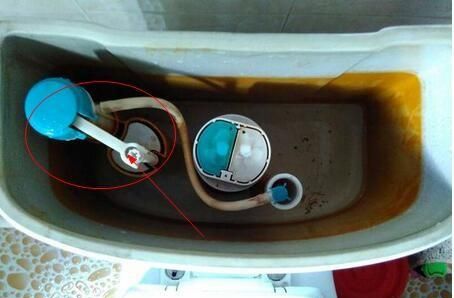 马桶水箱不上水怎么办?是什么原因导致?