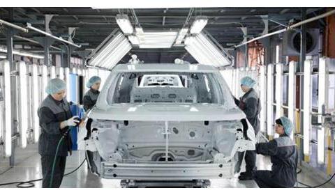 国内车市低迷的原因是什么？多个因素说明我国车市，未达饱和状态