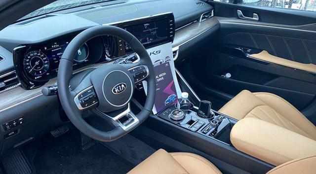 新一代起亚K5将于9月份上市,用海外版车型的设计