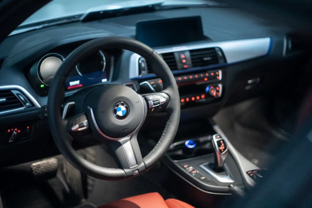 你的宝马车机无法联网,互联驾驶无法更新?解决办法是| 车主评车