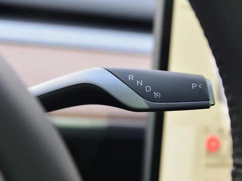 还是老样子，国产Model3试驾体验