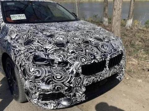 宝马2系四门轿跑国内路试实拍 奔驰CLA的劲敌