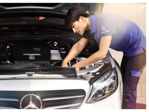 4S店保养车时，待在休息区喝咖啡？那可就吃大亏了