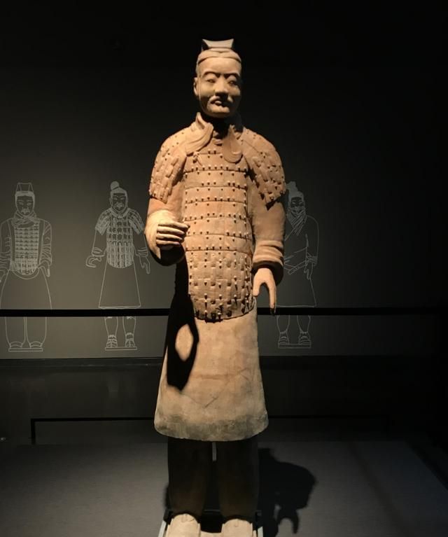 近距离观察兵马俑,才震惊于其制作之精细