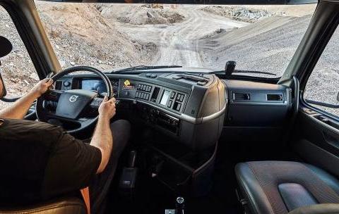 VOLVO VHD新一代美系特种工程车全球首发