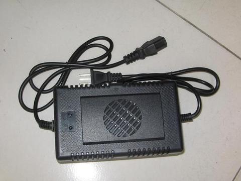 用48V充电器去充72V电动车，电池会坏吗？修车师傅告诉你！