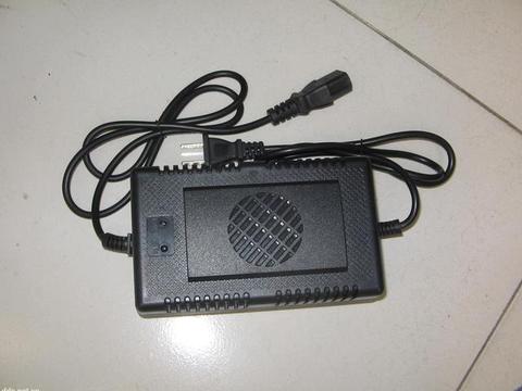 用48V充电器去充72V电动车，电池会坏吗？修车师傅告诉你！